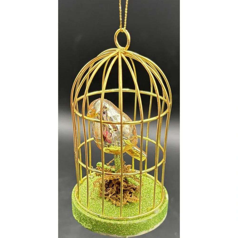 Lot of 4 Vtg Bird Ornaments Christmas Or Everyday